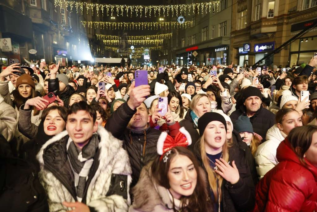 MUP potvrdio: Na javnom dočeku nove godine u Sarajevu bilo 55.500 ljudi